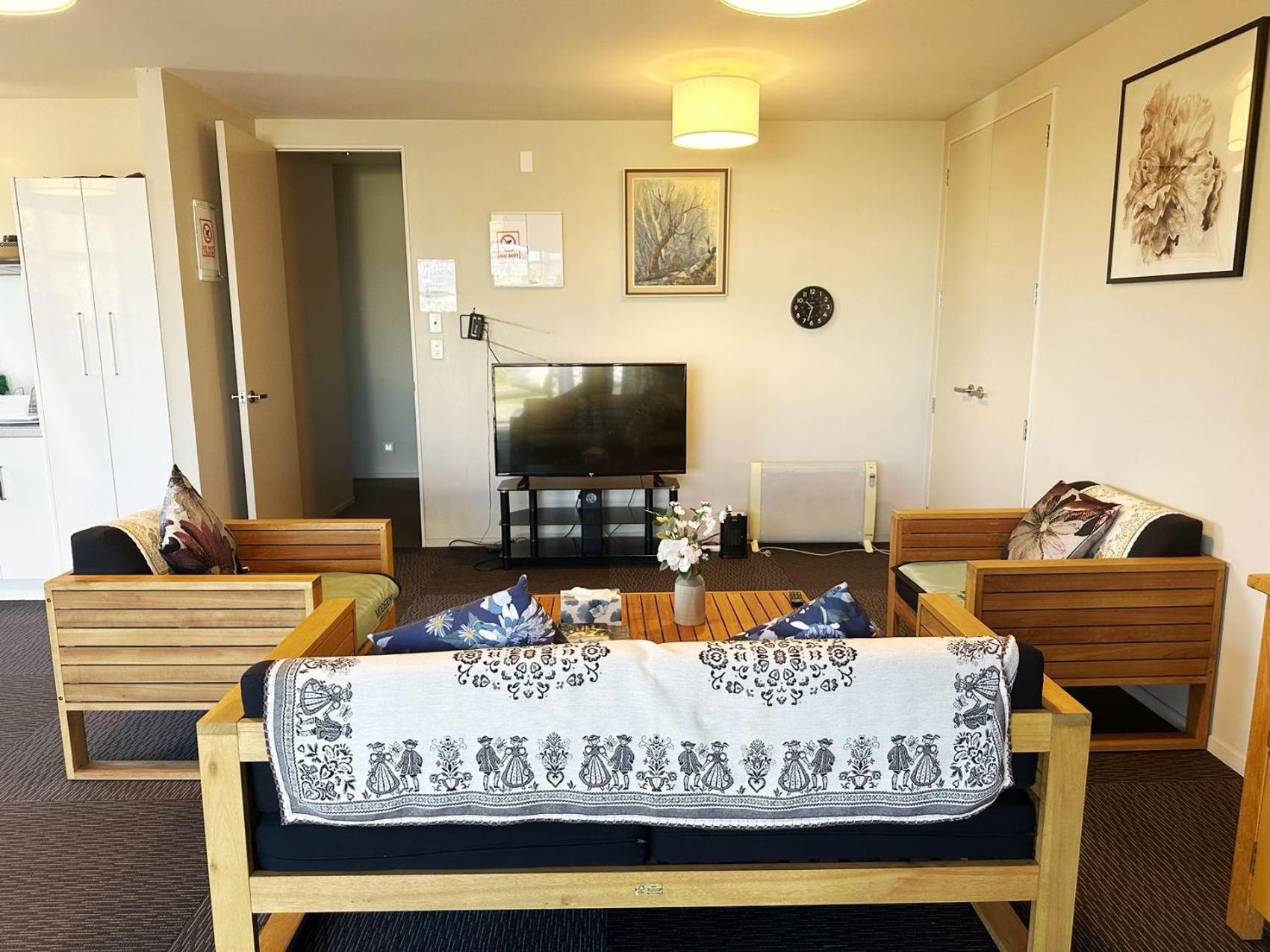 Mia'S Home With Lake View Rotorua Exterior foto